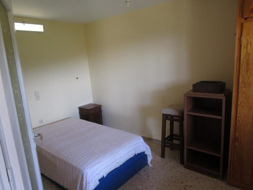 Countryside House Guest House Perachora Ngoại thất bức ảnh